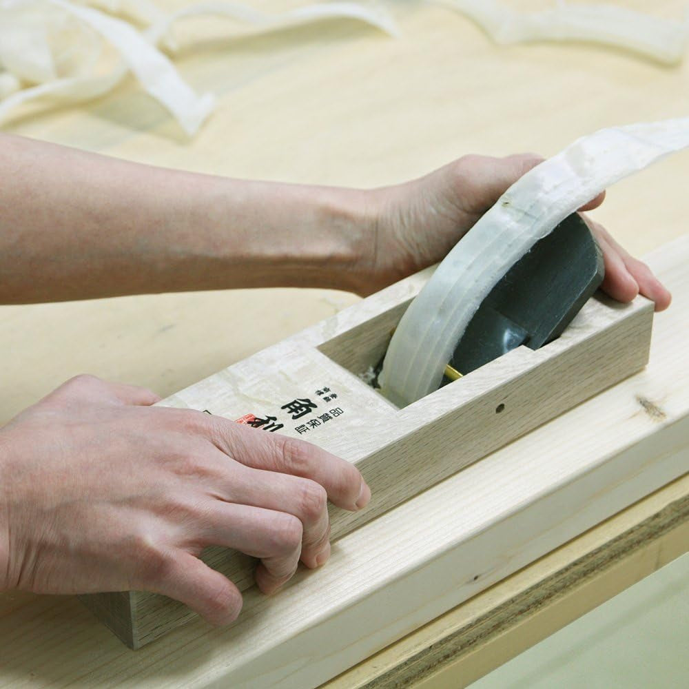 Large Hand Plane 60Mm for Woodworking, KANNA Japanese Block Plane Manual Hand Planer Tool for Smoothing, 10.1 X 2.9 X 2.7 Inches, White Oak Body, Made in JAPAN